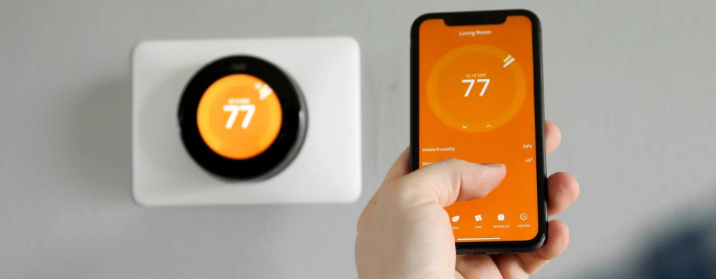 Advanced thermostats don't have to be intimidating. Let our experts help you understand them to make the best purchase for your family!