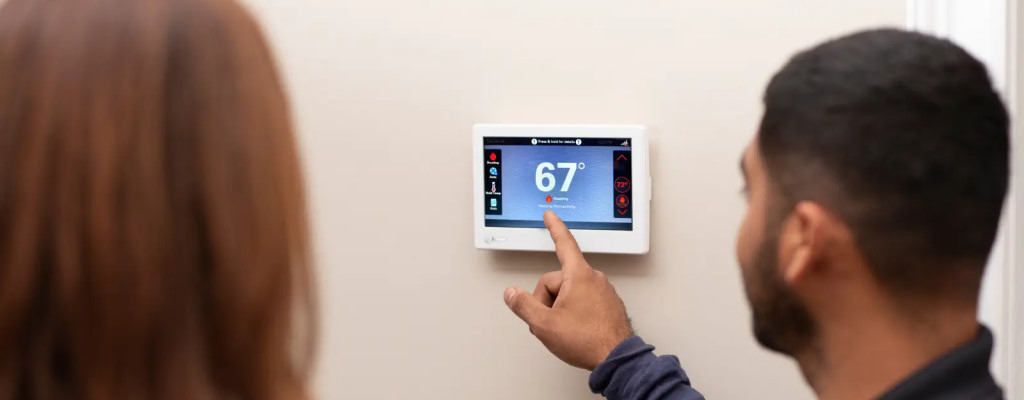Our experts explain why March is the best month to upgrade to a new smart thermostat!
